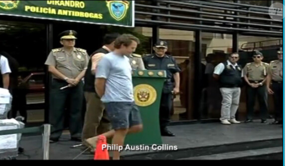 Philip Austin Collins, neveu de Phil Collins, a été arrêté au Pérou le 29 mars 2012 après la découverte de 40 kilos de cocaïne à bord de son yacht.