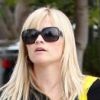 Reese Witherspoon à Los Angeles le 29 mars 2012 ne peut plus cacher son ventre rond