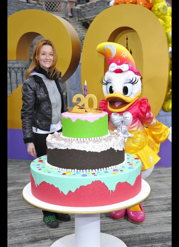 Audrey Marnay à Disneyland Paris pour les 20 ans du parc à thème, le samedi 31 mars 2012.