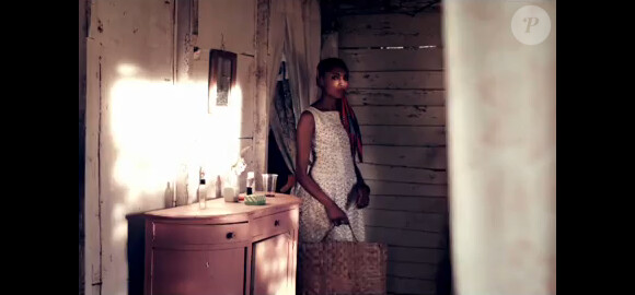 Imany dans le clip de You will never know, tourné à Cuba (2011). Album The Shape of a broken heart déjà disponible, réédition augmentée en février 2012.