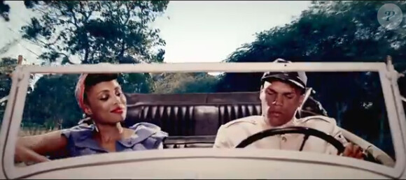Imany dans le clip de Please and Change, extrait de l'album The Shape of a Broken Heart, réédité en février 2012.