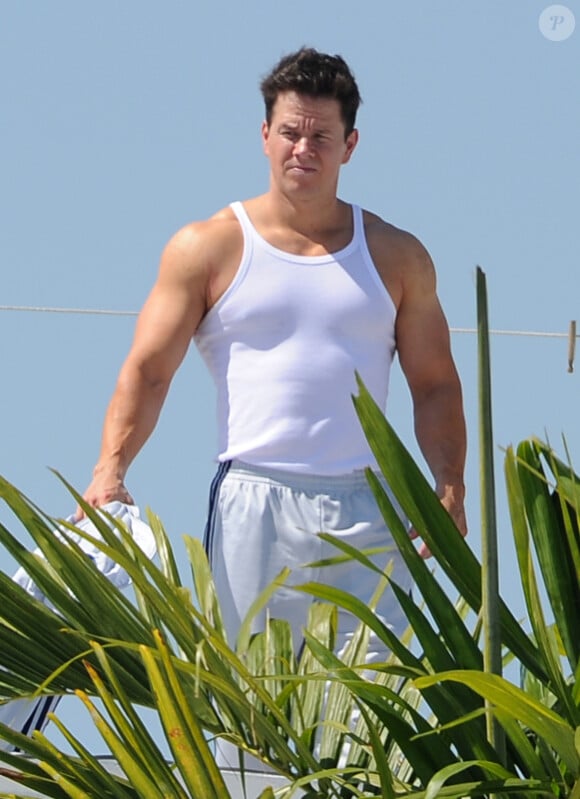 Mark Wahlberg sur le tournage de Pain and Gain à Miami le 2 avril 2012