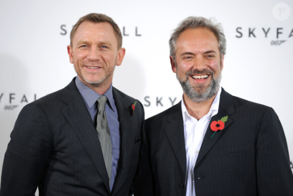 Daniel Craig et Sam Mendes, en novembre 2011 à Londres.