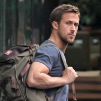 Ryan Gosling joue encore au super-héros et sauve la vie d'une jeune femme