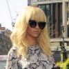 Rihanna dans les rues de Londres a fait sensation dans son look estival. Le 29 mars 2012