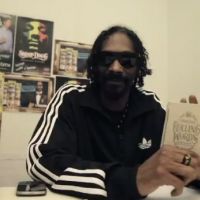 Snoop Dogg sort un livre... très fumant !