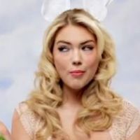 Kate Upton : La sulfureuse blonde vous souhaite de joyeuses Pâques