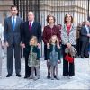 L'infante Elena d'Espagne avec la famille royale pour Pâques, à Majorque, le 8 avril 2012. Le 9 avril, son fils Felipe s'est tiré une balle dans le pied droit en s'exerçant au tir avec son père Jaime de Marichalar, à Soria.