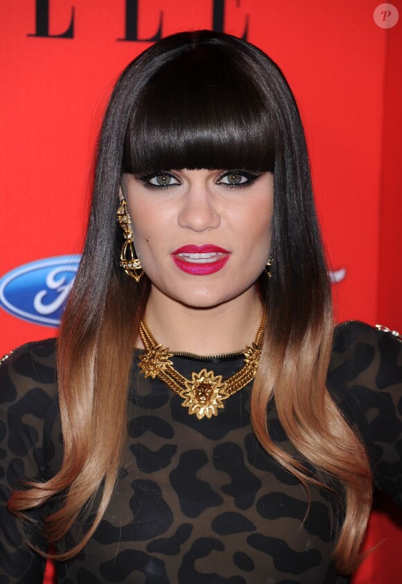 La chanteuse Jessie J, très en beauté, assiste à la soirée Women in Music du magazine Elle. Los Angeles, le 11 avril 2012.