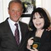 Bertrand Delanoë s'est fait une véritable joie de remettre la Médaille Grand Vermeil de la Ville de Paris à Juliette Gréco, jeudi 12 avril 2012.