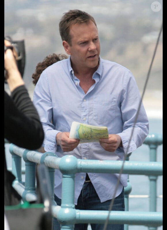 Kiefer Sutherland sur le tournage de la série Touch, à Santa Monica, le jeudi 12 avril 2012.