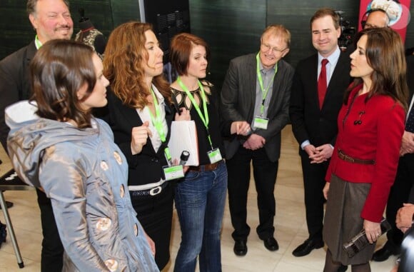 La princesse Mary inaugurait le 25 avril 2012 à l'opéra de Copenhague une exposition sur l'impact des facteurs environnementaux et climatiques sur la santé humaine.