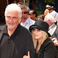 Barbra Streisand fête ses 70 ans entourée de John Travolta et Jane Fonda