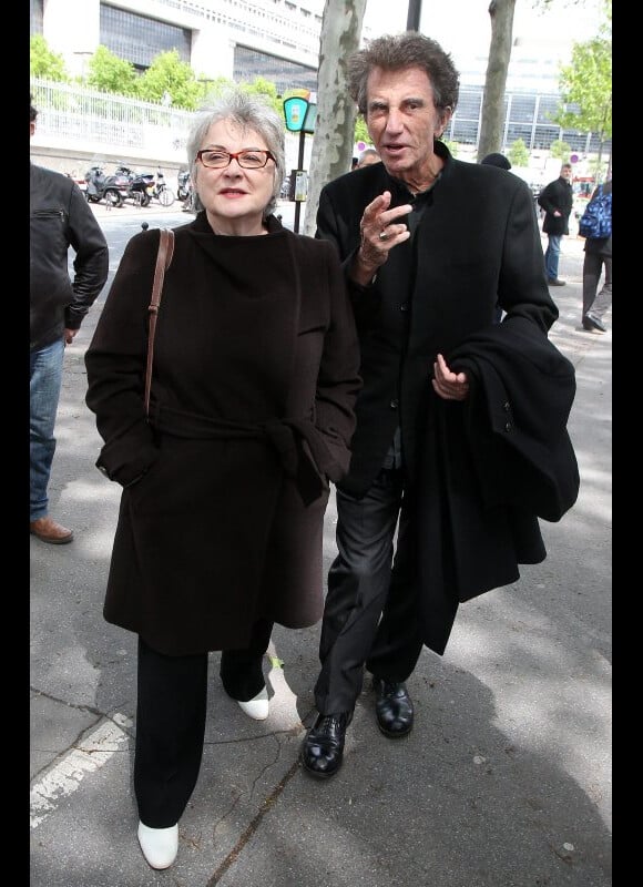 Josiane Balasko et Jack Lang le 29 avril 2012 lors du meeting de François Hollande au palais omnisport de Paris Bercy