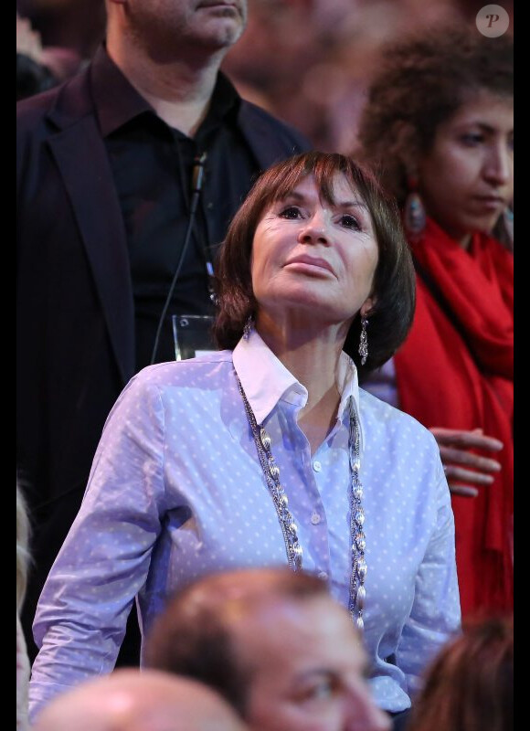 Danièle Evenou le 29 avril 2012 lors du meeting de François Hollande au palais omnisport de Paris Bercy