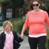 Jennifer Garner va chercher sa fille Violet à l'école, le 30 avril 2012 à Santa Monica