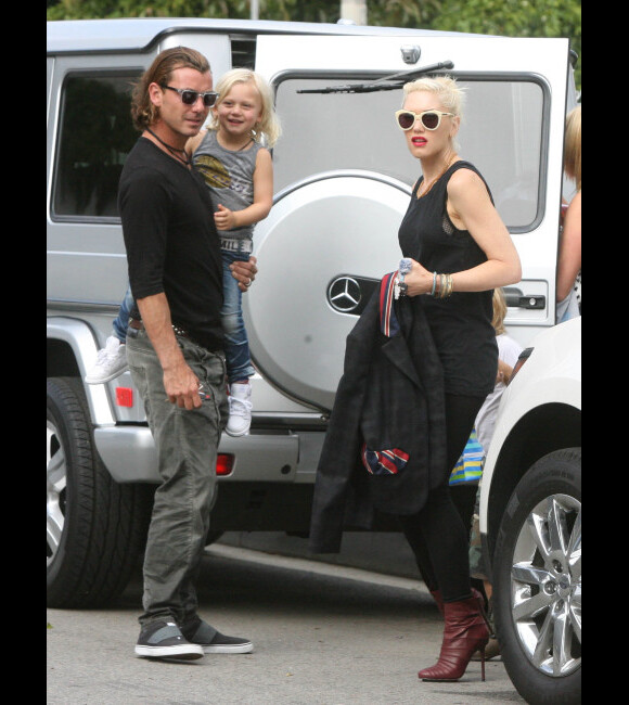 Gwen Stefani, son mari Gavin Rossdale, et leurs enfants Kingston et Zuma se rendent à une House Party à Los Angeles le 12 mai 2012
