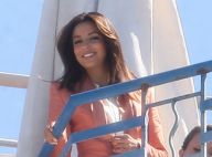 Eva Longoria pose pour un shooting glamour... et très venteux !