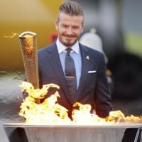 David Beckham s'enflamme, très fier, et le relais olympique s'élance...