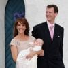 La princesse Athena Marguerite Françoise Marie de Danemark, née le 24 janvier 2012 de l'amour du prince Joachim et de la princesse Marie, a été baptisée le 20 mai 2012 en l'église de Møgeltønder.