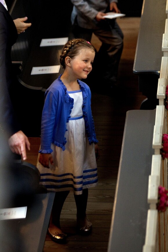 La princesse Isabella de Danemark au baptême de la princesse Athena, le 20 mai 2012.