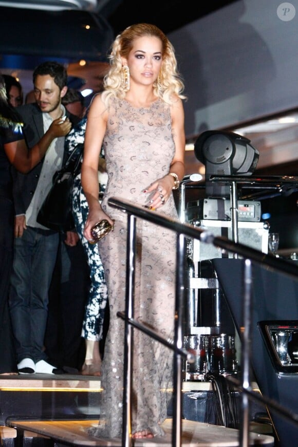 Rita Ora lors de la soirée privée de P. Diddy sur un yacht à Cannes le 22 mai 2012