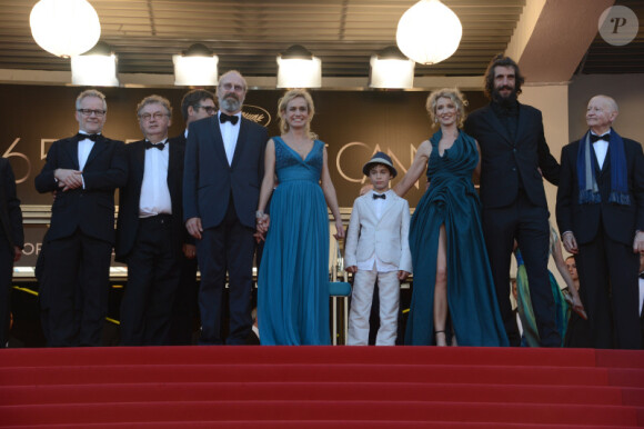 Sandrine Bonnaire et Alexandra Lamy lors de la présentation de J'enrage de son absence au Festival de Cannes, le 22 mai 2012.