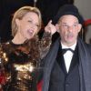 Kylie Minogue et Denis Lavant lors de la montée des marches pour le film Holy Motors au Festival de Cannes le 23 mai 2012