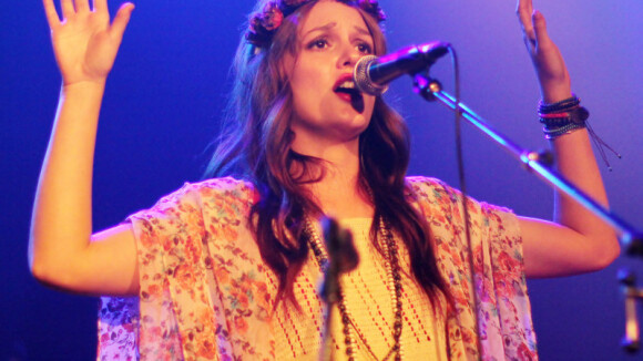 Leighton Meester chanteuse : La star de Gossip Girl dévoile son look hippie