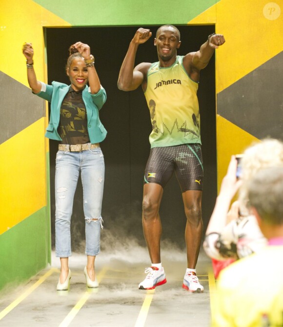 Usain Bolt et Cedella Marley dansent le 1er juin à Londres lors du défilé présentant les tenues des athlètes jamaïcains.