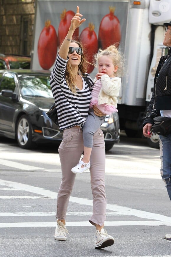 Sarah Jessica Parker et sa fille Marion à New York. Le 5 juin 2012.