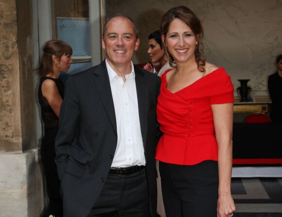Stéphane Richard et Maud Fontenoy au gala de sa fondation à Paris, le 7 juin 2012.