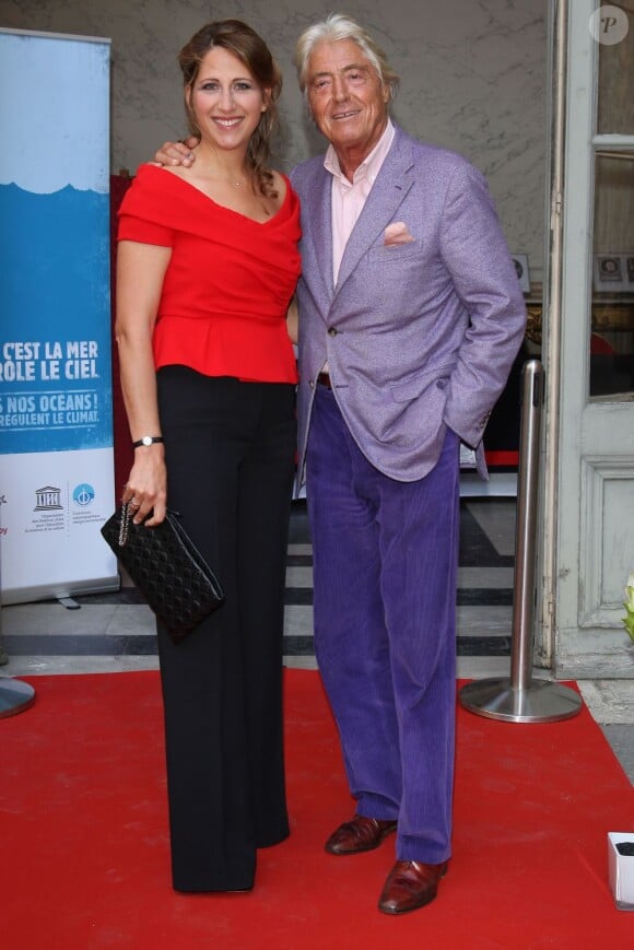 Pierre Cornette de Saint-Cyr et Maud Fontenoy au gala de sa fondation à Paris, le 7 juin 2012.