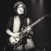 Bob Welch, qui avait fait partie de Fleetwood Mac au début des années 1970, s'est suicidé le 7 juin 2012 à 66 ans. Condamné à devenir impotent, il ne voulait pas imposer cela à son épouse Wendy.