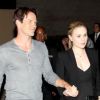 Anna Paquin et son mari Stephen Moyer à la sortie du combat de boxe entre Manny Pacquiao et Timothy Bradley à Las Vegas le 9 juin 2012