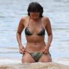 Rocsi Diaz, la nouvelle chérie d'Eddie Murphy, à la plage à Maui, sur l'île de Hawaï, le 11 juin 2012