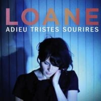 Loane : L'amour heureux est bleu pour le clip ''Adieu tristes sourires''