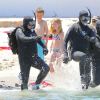 Emma Thompson et Pierce Brosnan sur le tournage du film Love Punch au Cap d'Antibes le 13 juin 2012