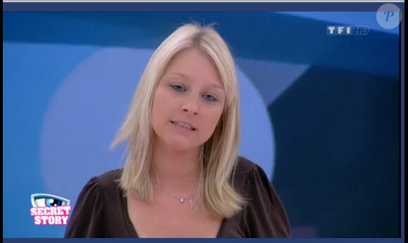 Virginie dans la quotidienne de Secret Story 6 le vendredi 22 juin 2012 sur TF1
