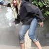 Ashley Tisdale, sur le tournage de la série Sons of Anarchy, le lundi 25 juin à Los Angeles.
