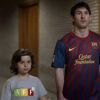 Lionel Messi et un enfant avant d'aller jouer au basket avec ses pieds