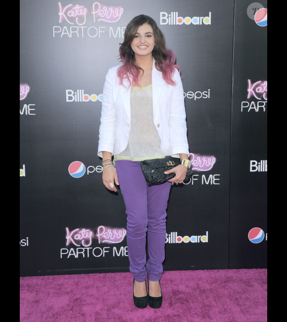 Rebecca Black assiste à l'avant-première de Part of me 3D, le biopic de Katy Perry, le mardi 26 juin 2012 à Los Angeles.