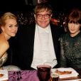 Elton John entouré de Florence Welch et Naomi Watts lors du 14e White Tie and Tiara Ball, organisé par leurs soins et Chopard, à Old Windsor, le 28 juin 2012.