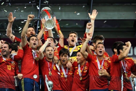 Iker Casillas et ses coéquipiers lors de la finale de l'Euro remportée par l'Espagne face à l'Italie (4-0) au stade olympique de Kiev le 1er juillet 2012