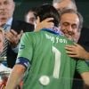Gialuigi Buffon félicité par Michel PLatini lors de la finale de l'Euro remportée par l'Espagne face à l'Italie (4-0) au stade olympique de Kiev le 1er juillet 2012