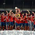 La Roja célèbre la victoire lors de la finale de l'Euro remportée par l'Espagne face à l'Italie (4-0) au stade olympique de Kiev le 1er juillet 2012