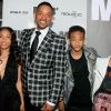 Willow Smith entourée de sa famille, Will Smith, Jada Pinkette et Jaden,  le 23 mai 2012 à New York