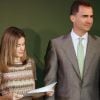 Le prince Felipe et la princesse Letizia présidaient le 3 juillet 2012 à Madrid la remise des bourses et subventions de la Fondation Iberdrola pour l'innovation environnementale.