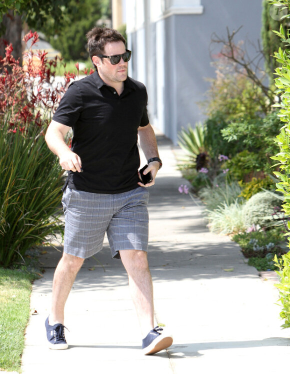 Hilary Duff, de retour à Los Angeles, retrouve son époux Mike Comrie, le mercredi 4 juillet 2012.