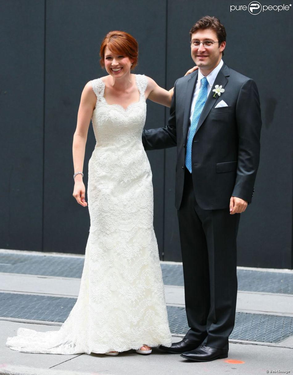 Ellie Kemper et son compagnon Michael Koman se sont dit oui à New York, le 7 juillet 2012
